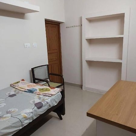 Home In Guruvayur-3 Bedroom Zewnętrze zdjęcie