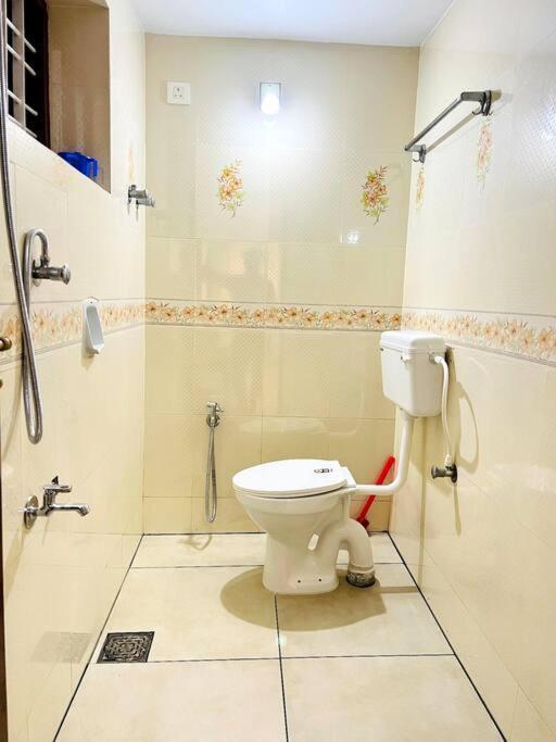 Home In Guruvayur-3 Bedroom Zewnętrze zdjęcie